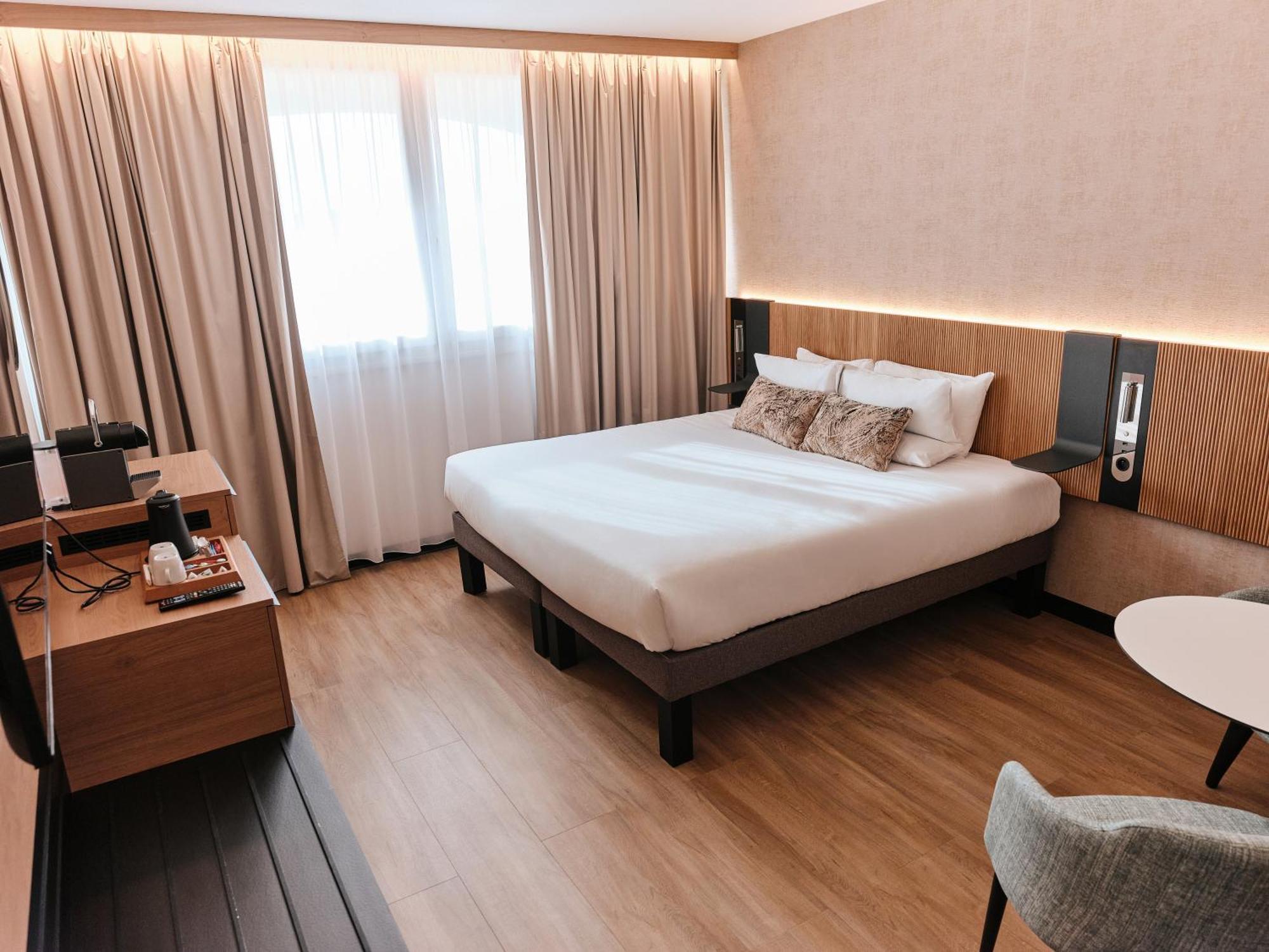 Novotel Montpellier Esterno foto