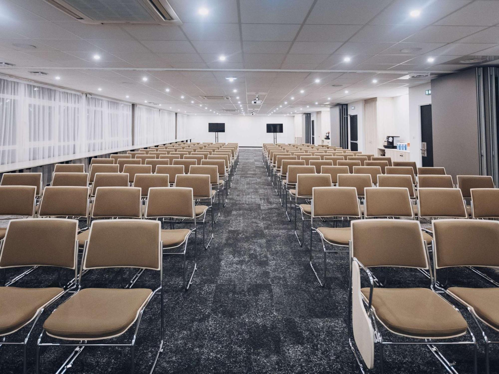 Novotel Montpellier Esterno foto
